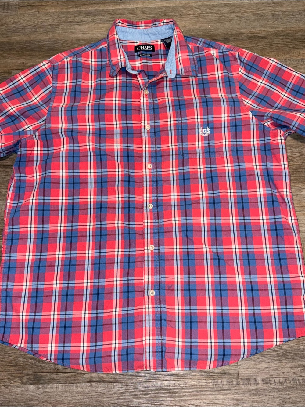 CHAPS Shirt Mens XLarge Easy Care Red Plaid Button Down Short Sleeve Pocket